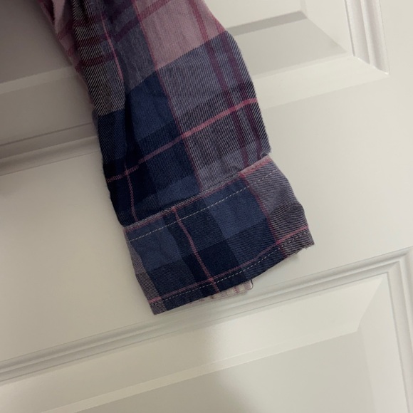 American Eagle Outfitters Pink and Purple Plaid Cropped Shirt - Picture 4 of 5